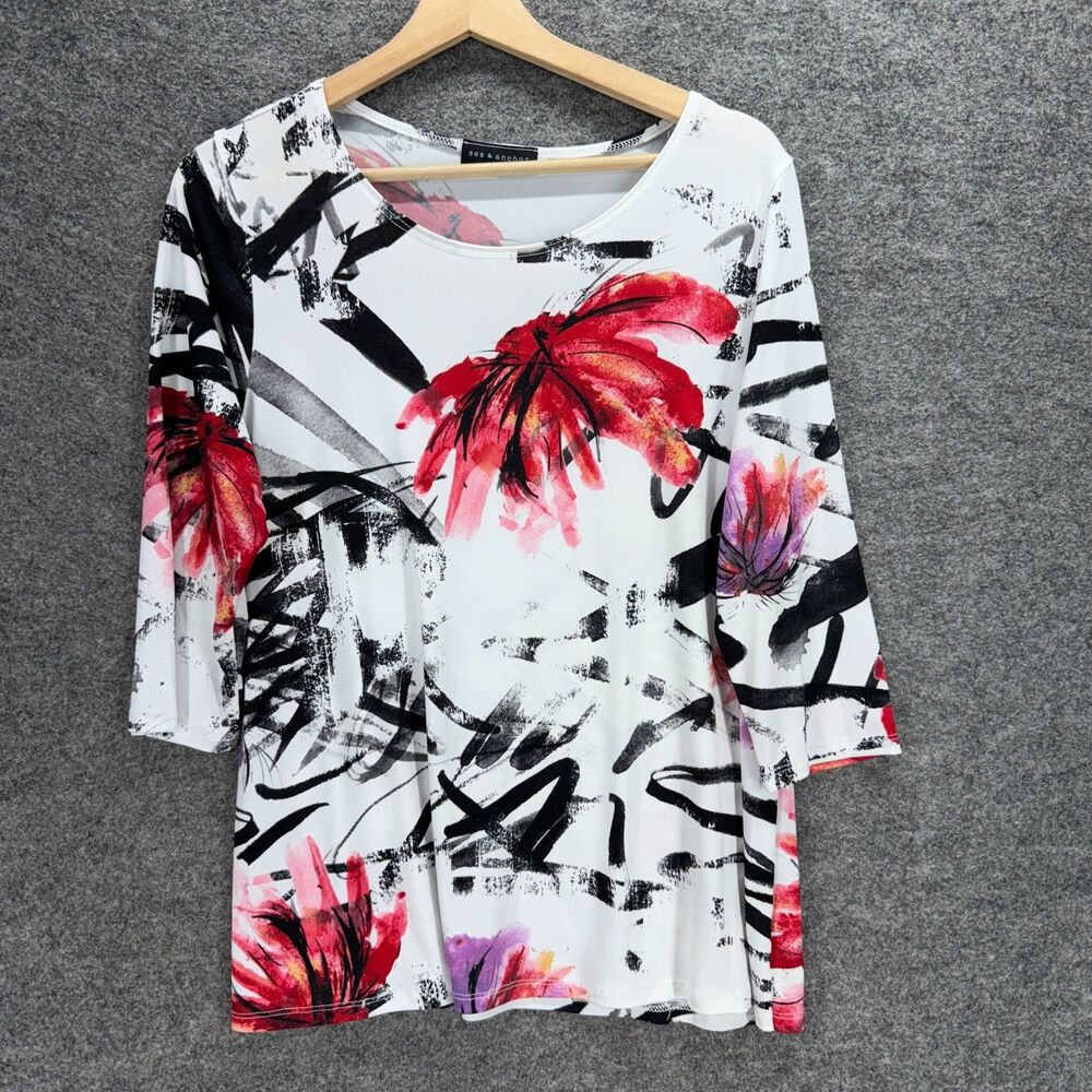 Sea & Anchor Blouse Women M Medium White Floral 3/4 Sleeve Round Neck Casual